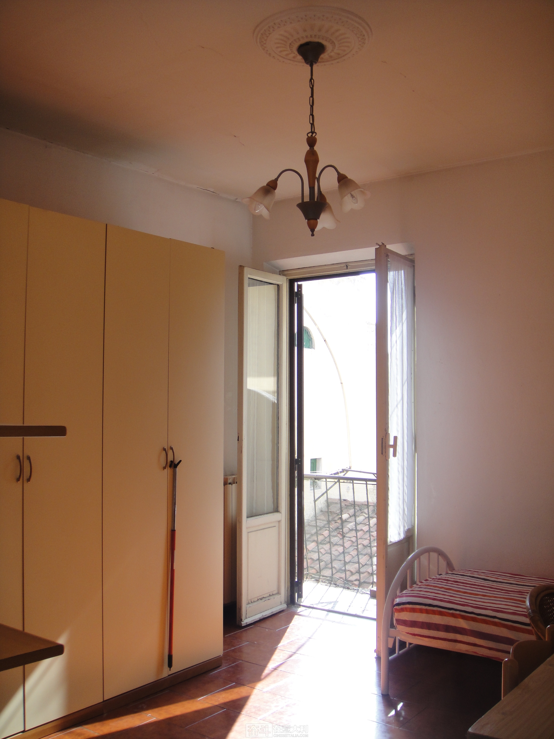 room 1 1.jpg